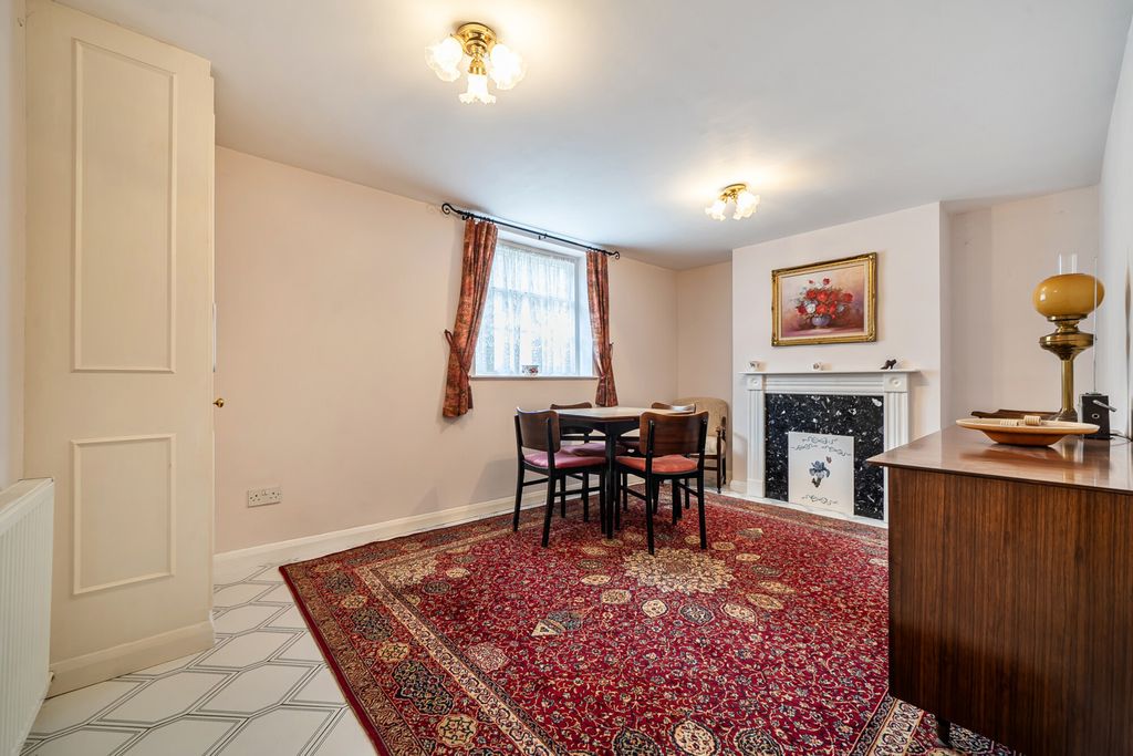 Property photo 3 of 19 1520469-9-6Aa2Bc8...