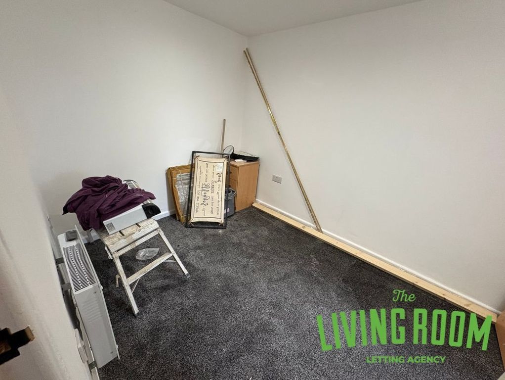 Property photo 3 of 7 2