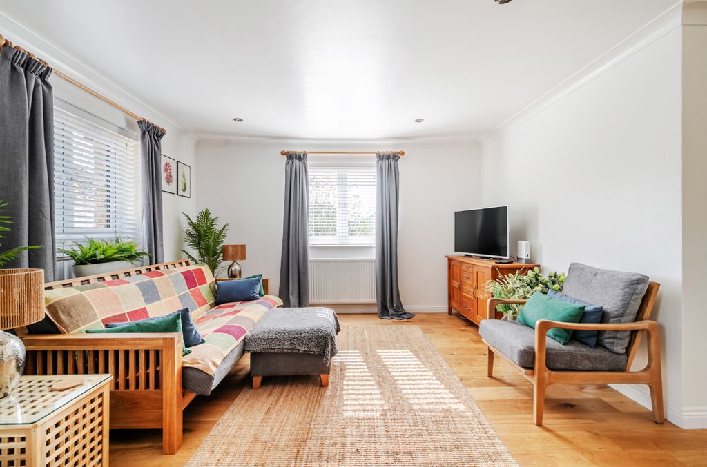 Property photo 1 of 26 1438196-18-69d68c...