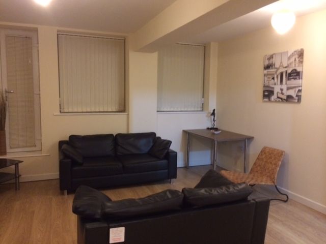 Property photo 2 of 6