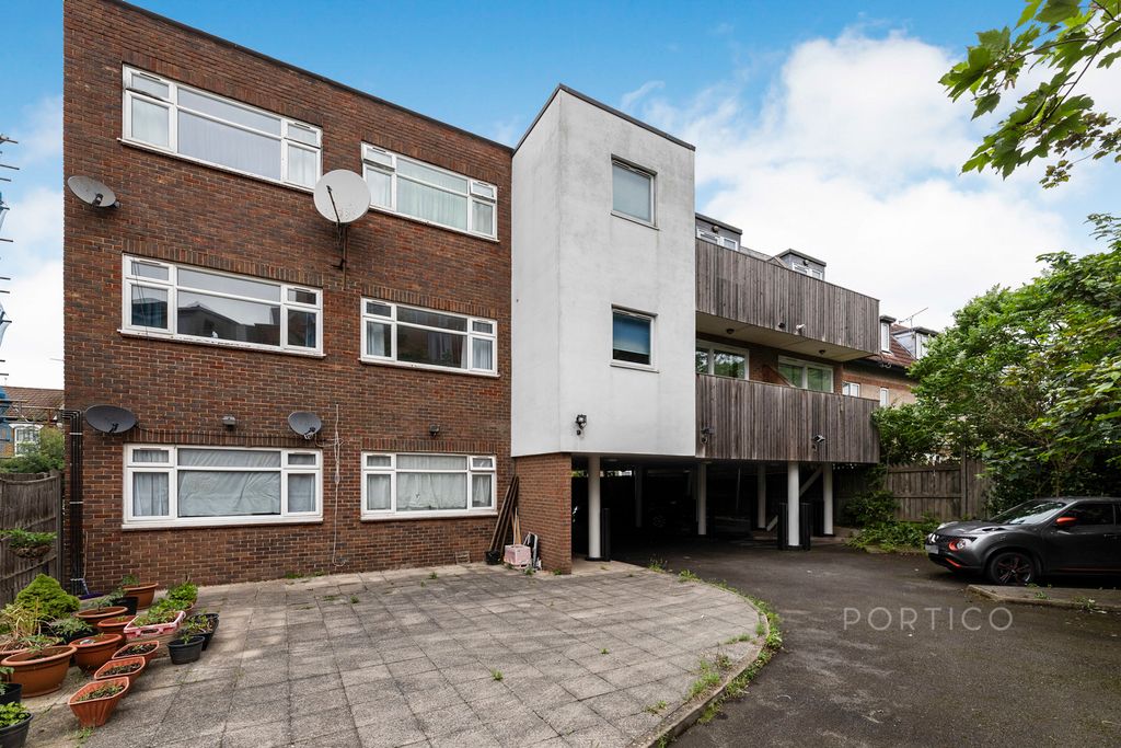 Property photo 1 of 20 Pbox-Img.Jpg