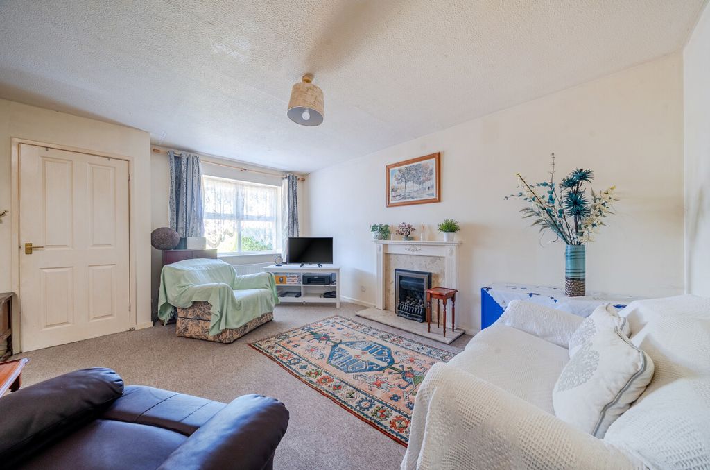 Property photo 3 of 9 1497787-2-6A6A297...