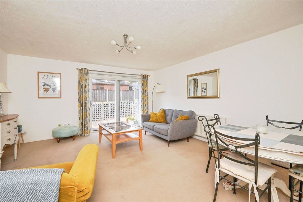Property photo 2 of 15 Picture No. 07