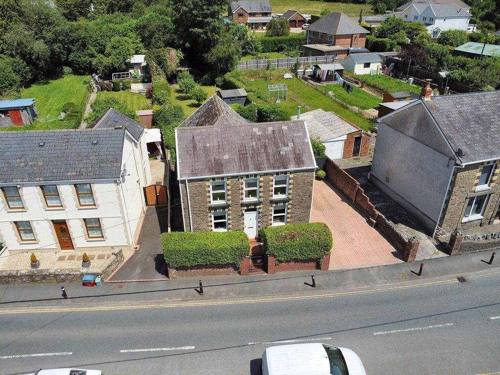 Property photo 2 of 57