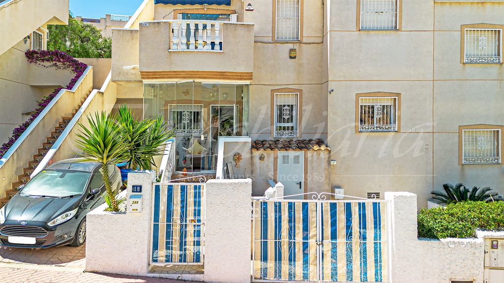 Property photo 1 of 24