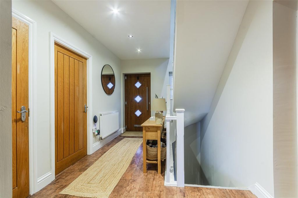 Property photo 3 of 32 Additional Photo