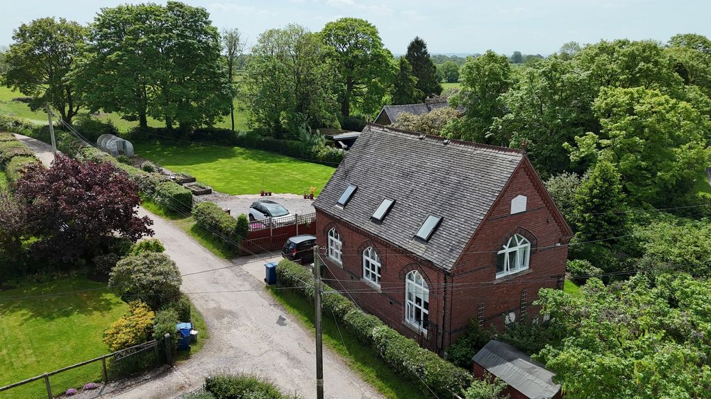 Property photo 1 of 42