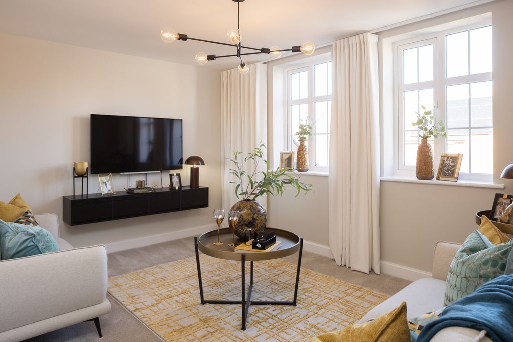 Property photo 3 of 10 Greenwood Lounge
