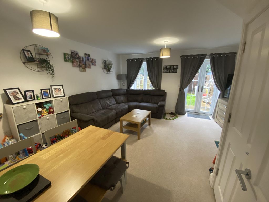 Property photo 2 of 13 Img_9567