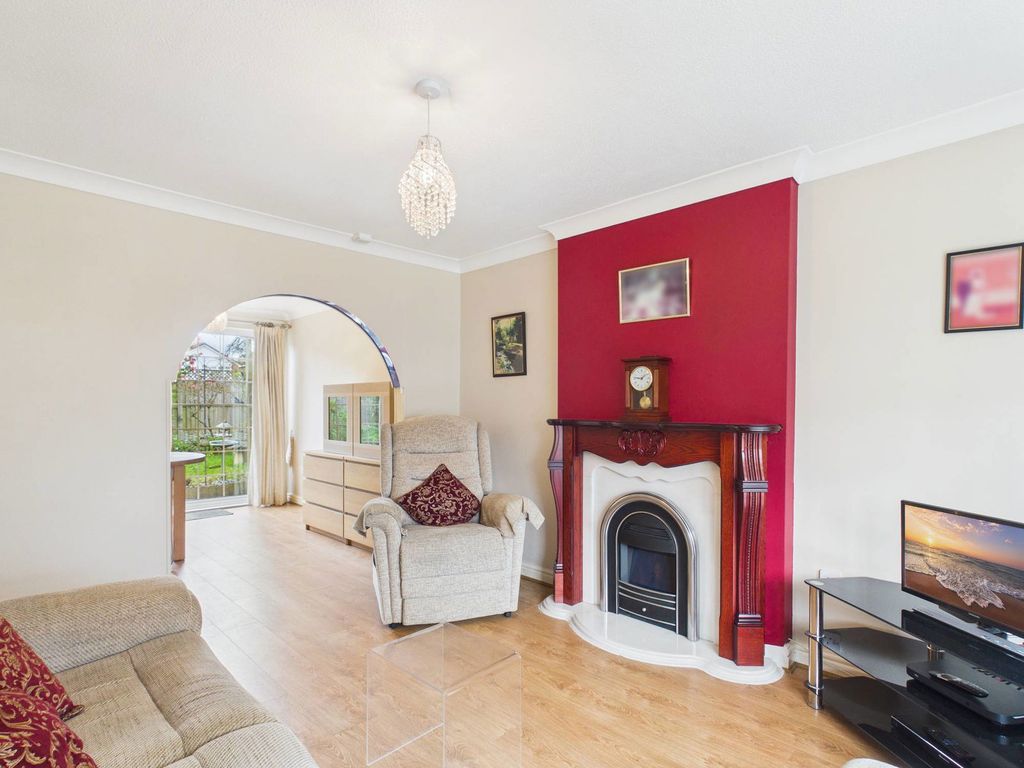 Property photo 3 of 29