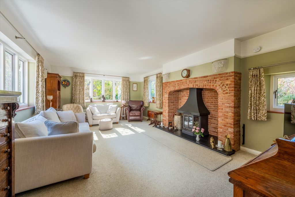 Property photo 2 of 22 Image