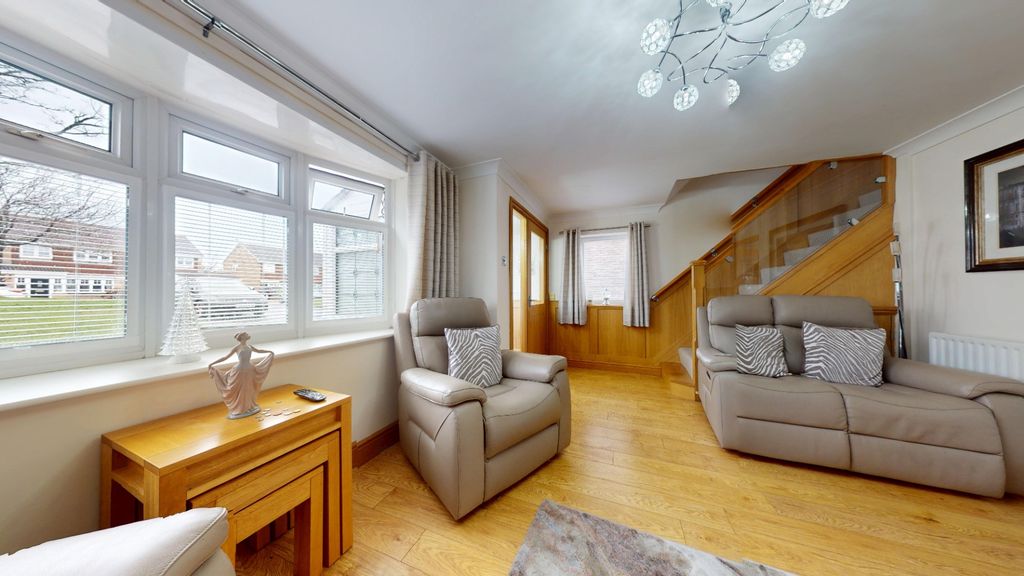 Property photo 2 of 26 4851684