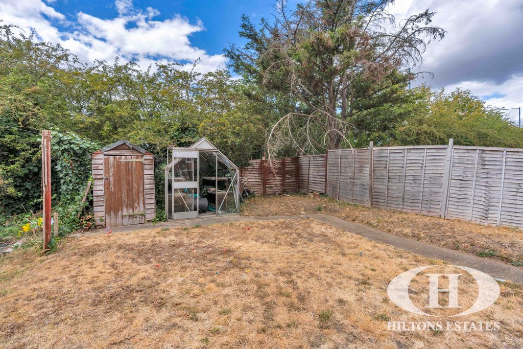 Property photo 3 of 20
