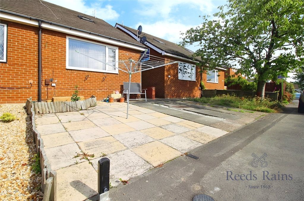 Property photo 1 of 8 Picture No. 13