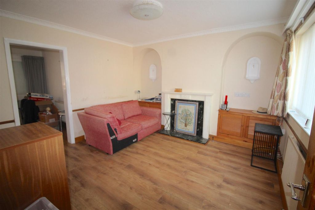 Property photo 2 of 12 Img_1951.Jpg