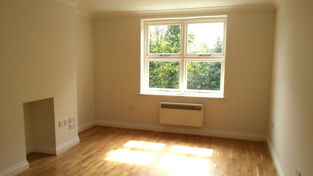 Property photo 3 of 6 Bedroom Area