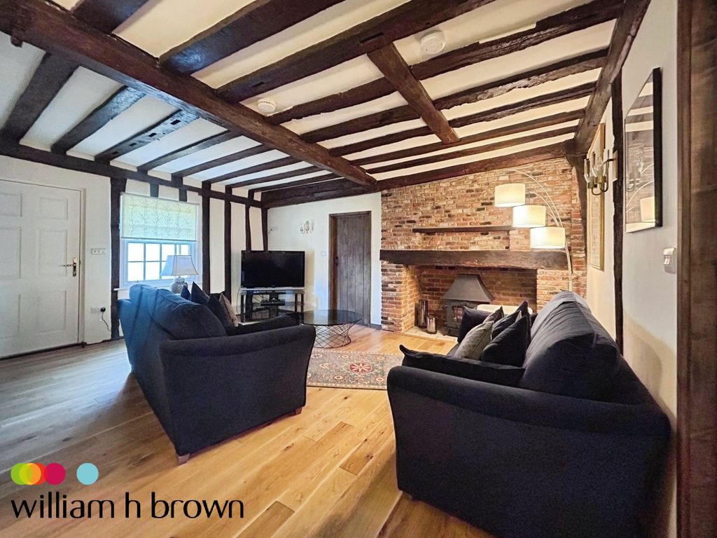 Property photo 3 of 12 Bedroom 3