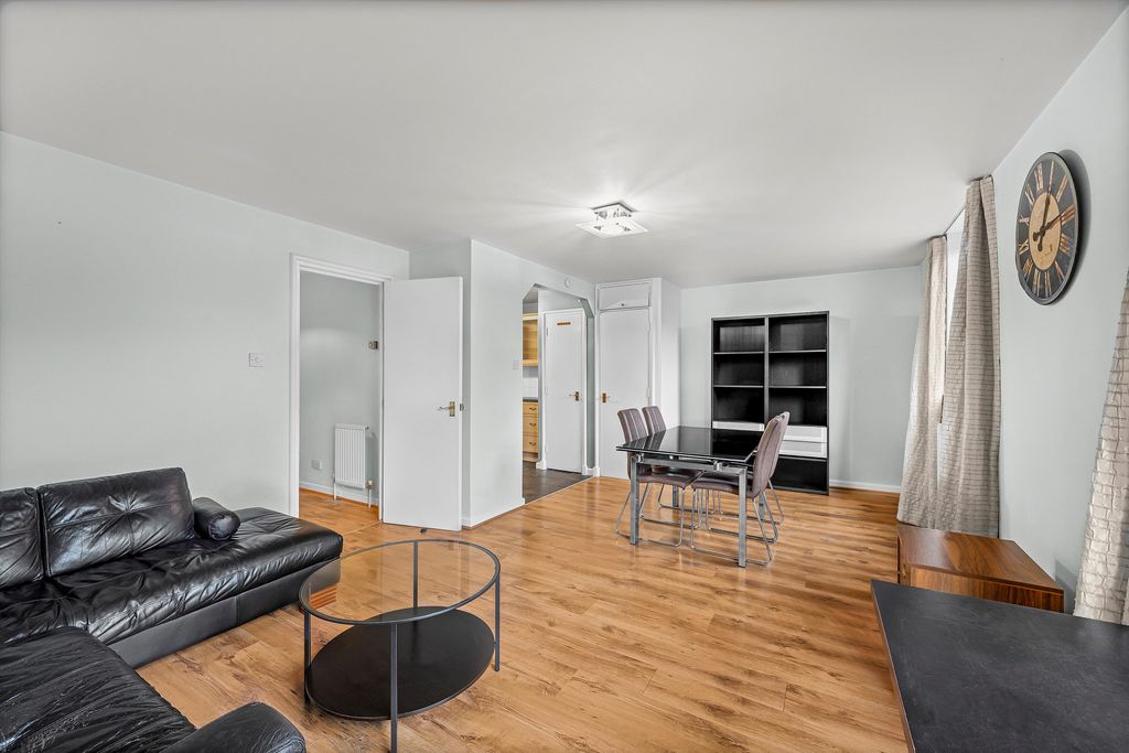 Property photo 2 of 10 Image