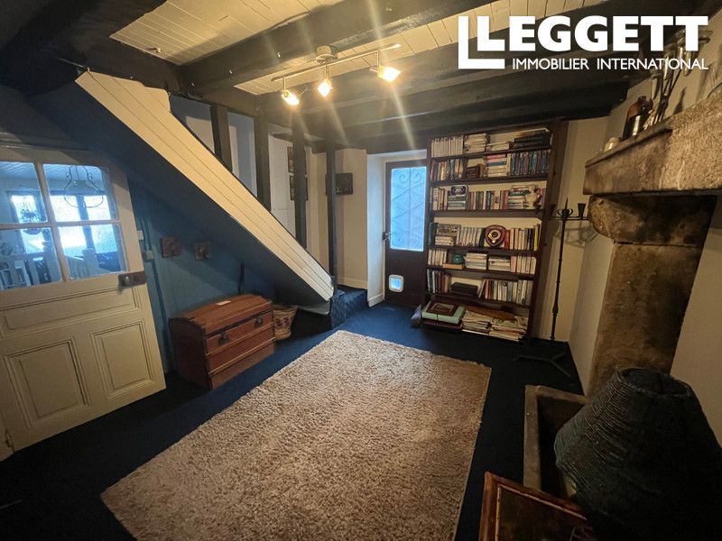 Property photo 3 of 10