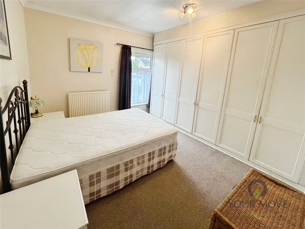 Property photo 2 of 21 Bedroom 1