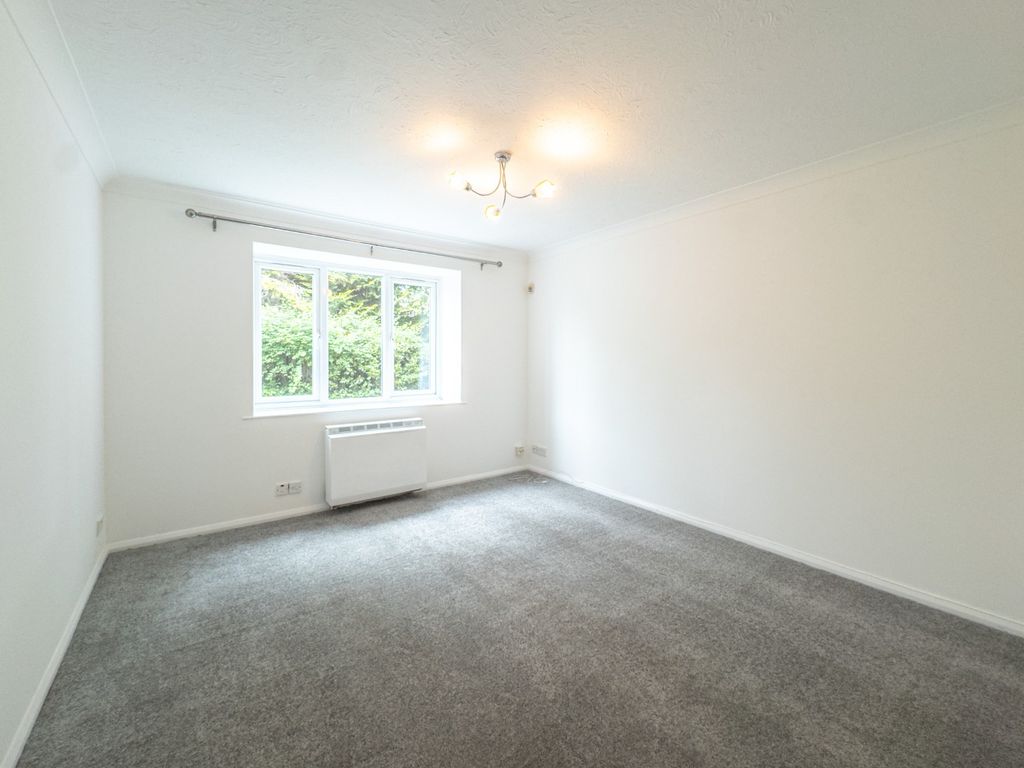 Property photo 1 of 12 4159990