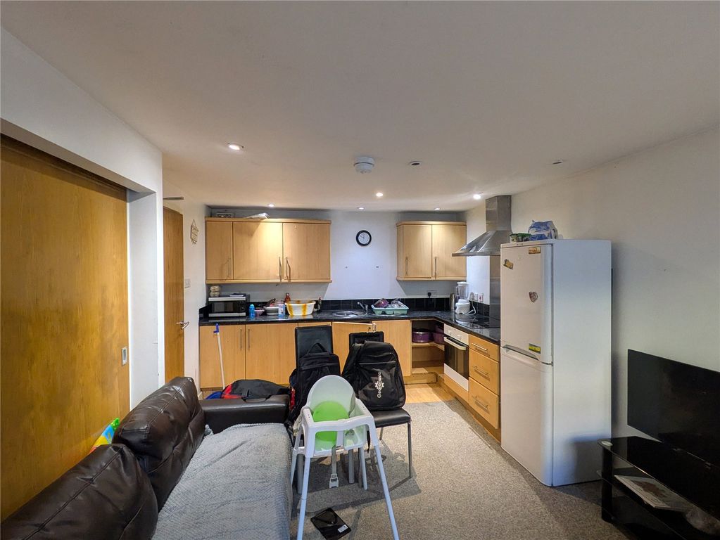 Property photo 3 of 7 Picture No. 05