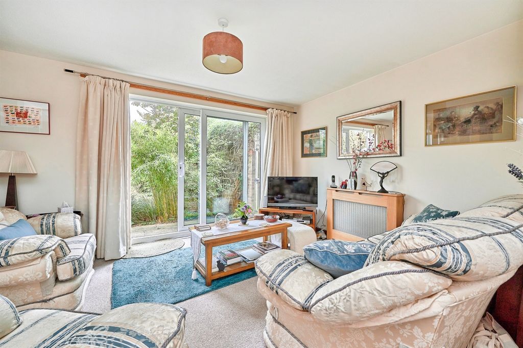 Property photo 2 of 13