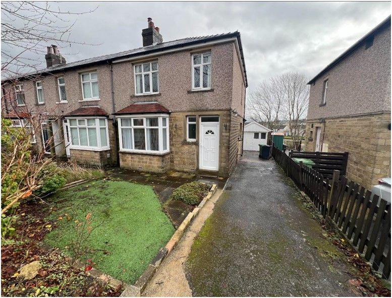 Property photo 1 of 11 Front