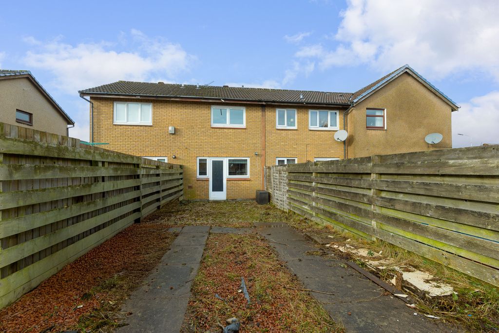 Property photo 2 of 9