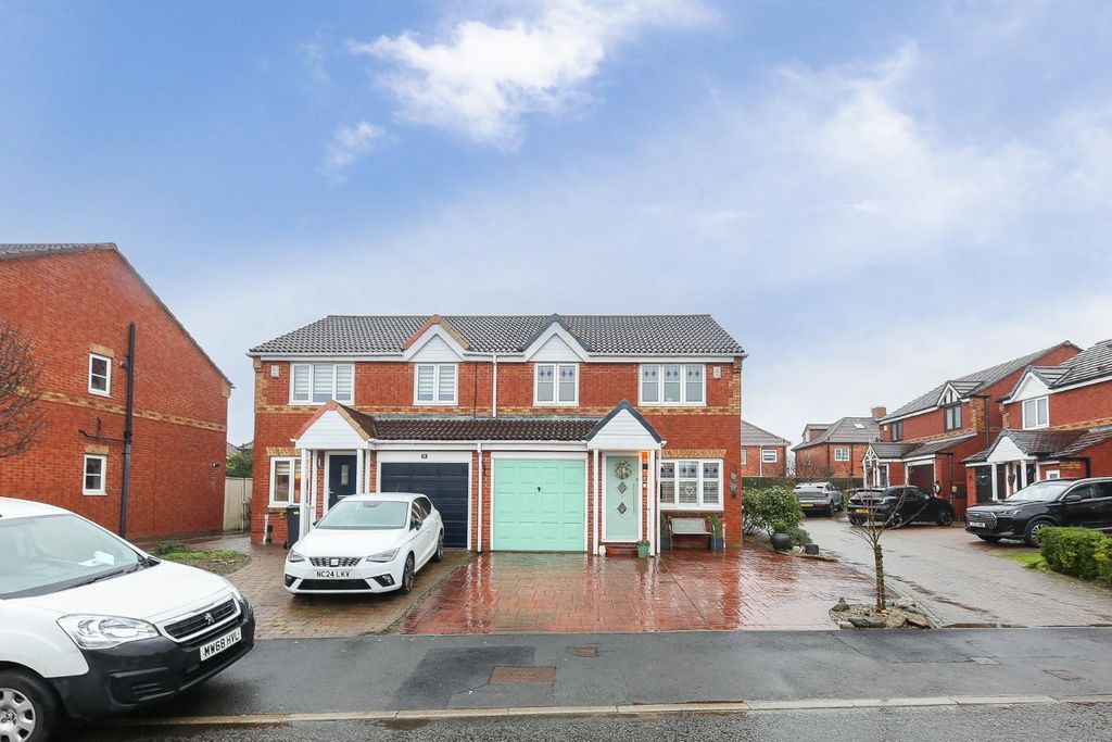 Property photo 1 of 19 Ext.-Edit.Jpg