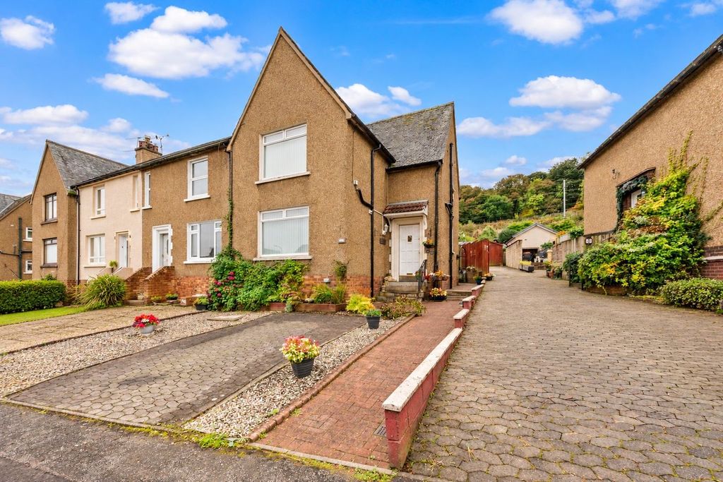 Property photo 1 of 30