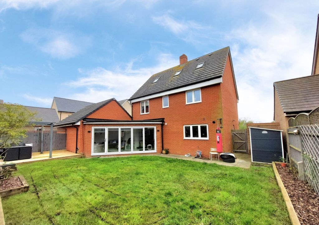 Property photo 1 of 30