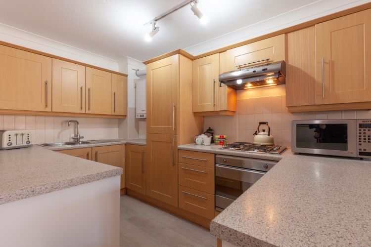 Property photo 2 of 9 209804