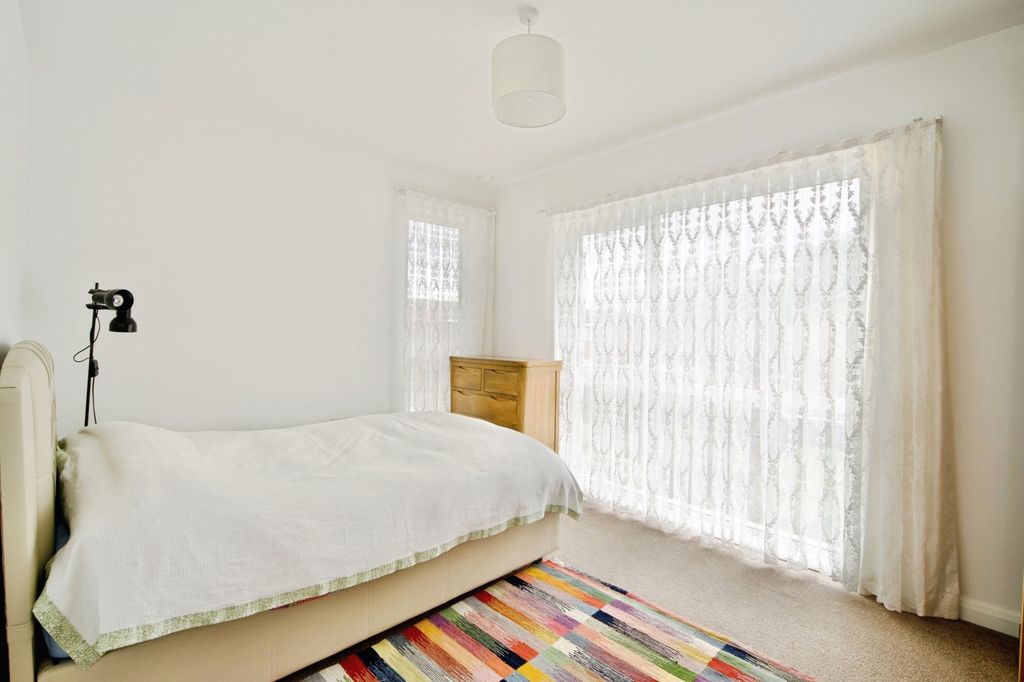 Property photo 3 of 20 Pbox-Img.Jpg