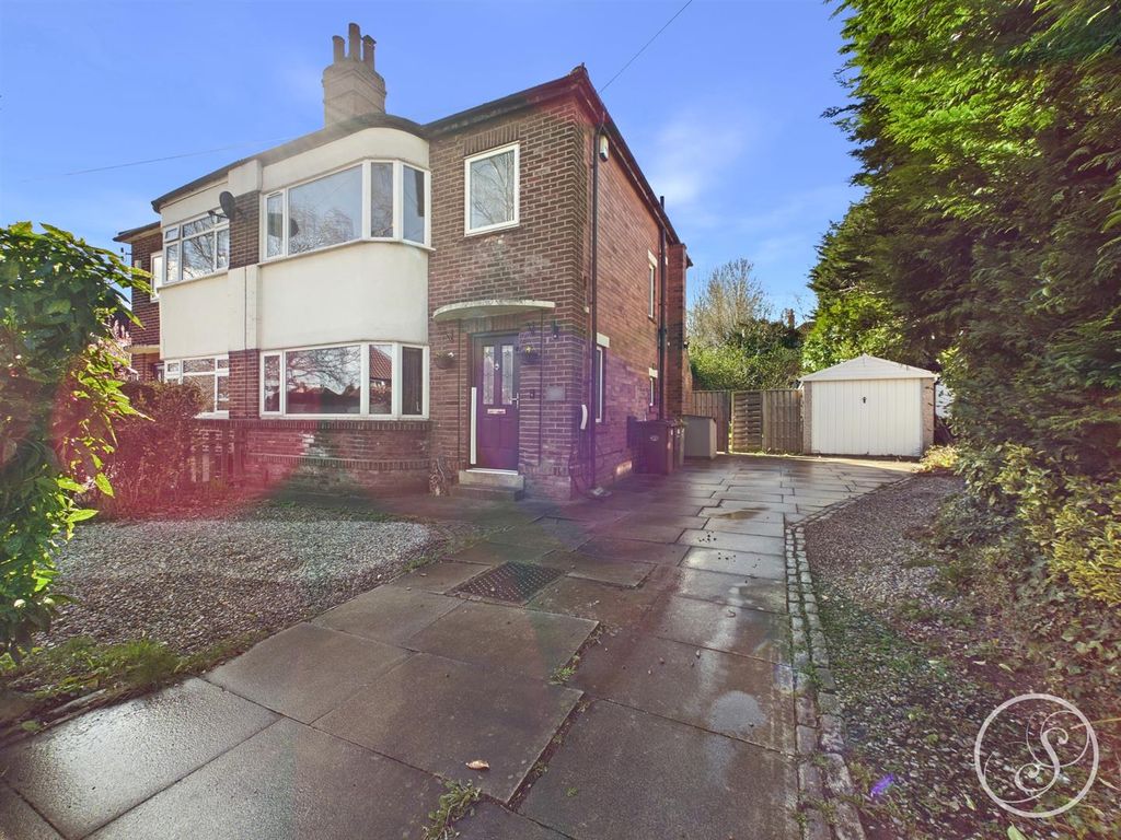 Property photo 1 of 27