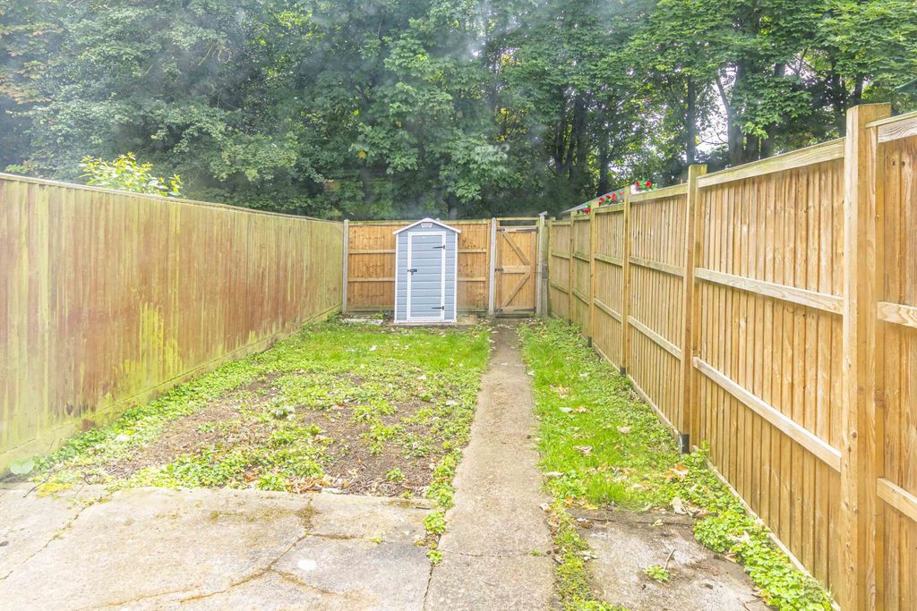 Property photo 2 of 12 Photo