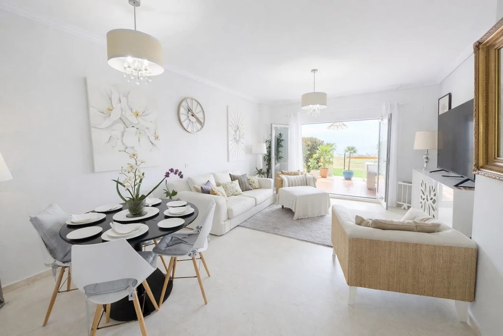 Property photo 3 of 18