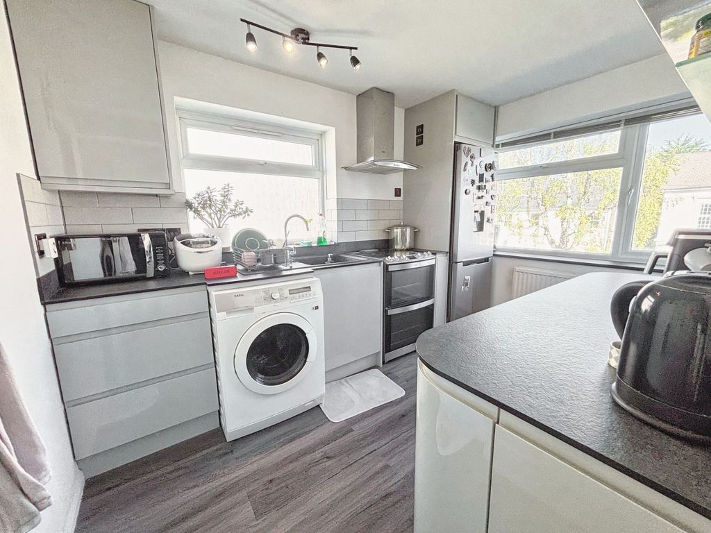 Property photo 2 of 6 Picture No. 05