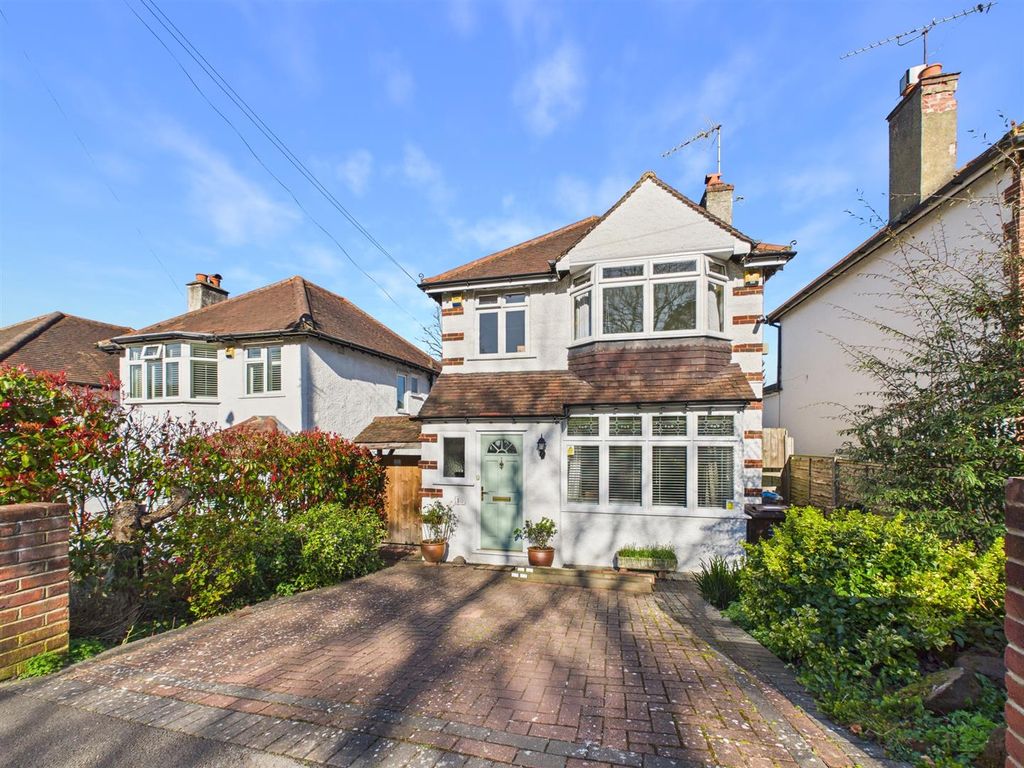 Property photo 1 of 20 Cam02885G0-Pr0588-Still027.Jpg