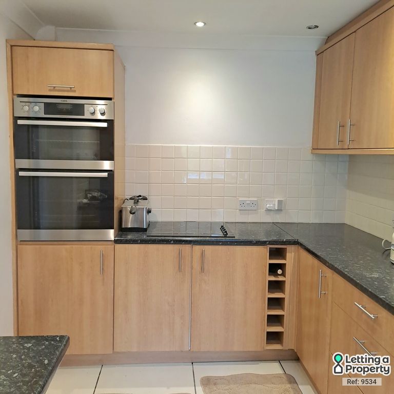 Property photo 3 of 15