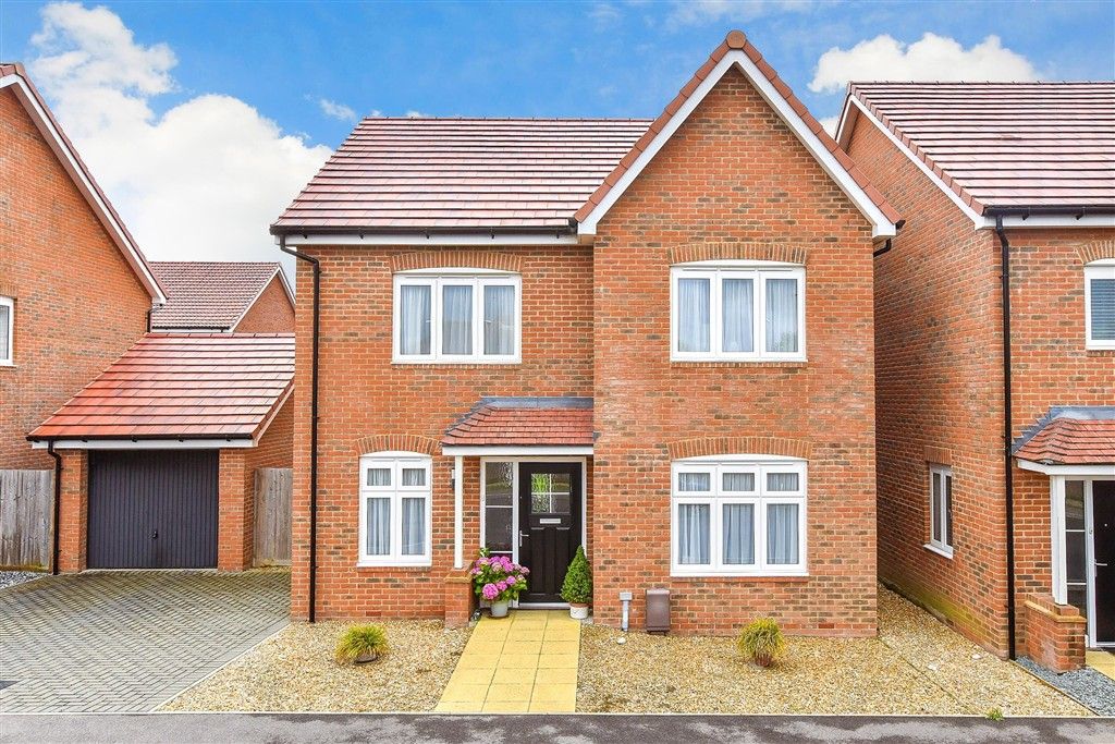 Property photo 3 of 13 External (Web)