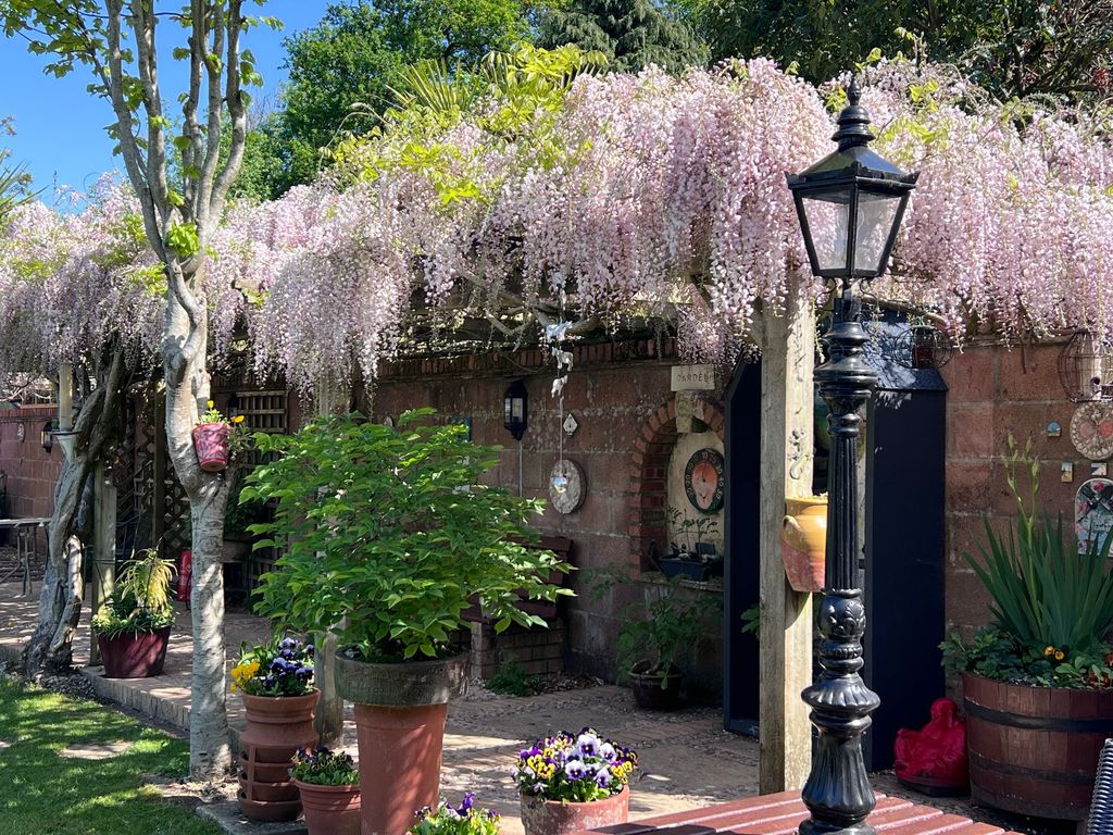 Property photo 2 of 48