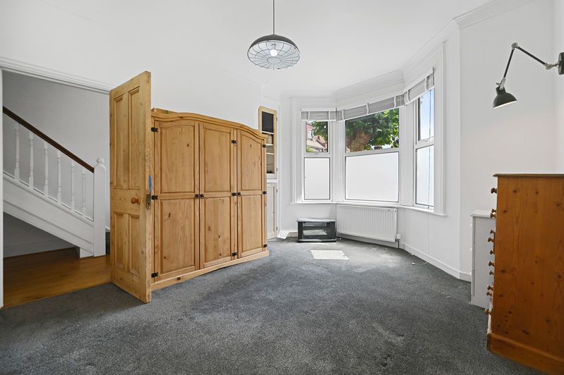 Property photo 2 of 11 Photo 6