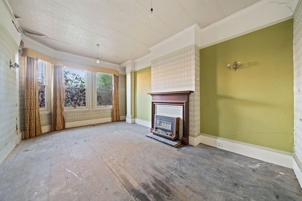 Property photo 1 of 15 03-d47282353 -  Propworld - Ns - 37 Panmure Road S