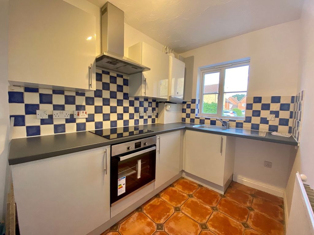 Property photo 2 of 6