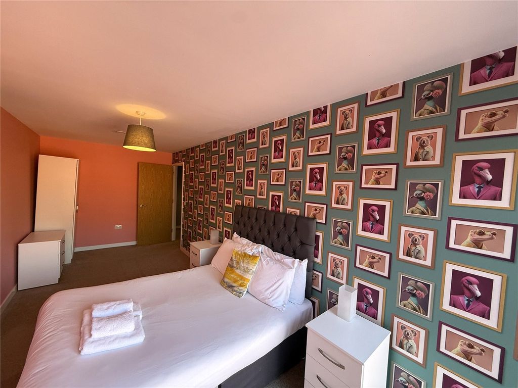 Property photo 3 of 6 Picture No. 02