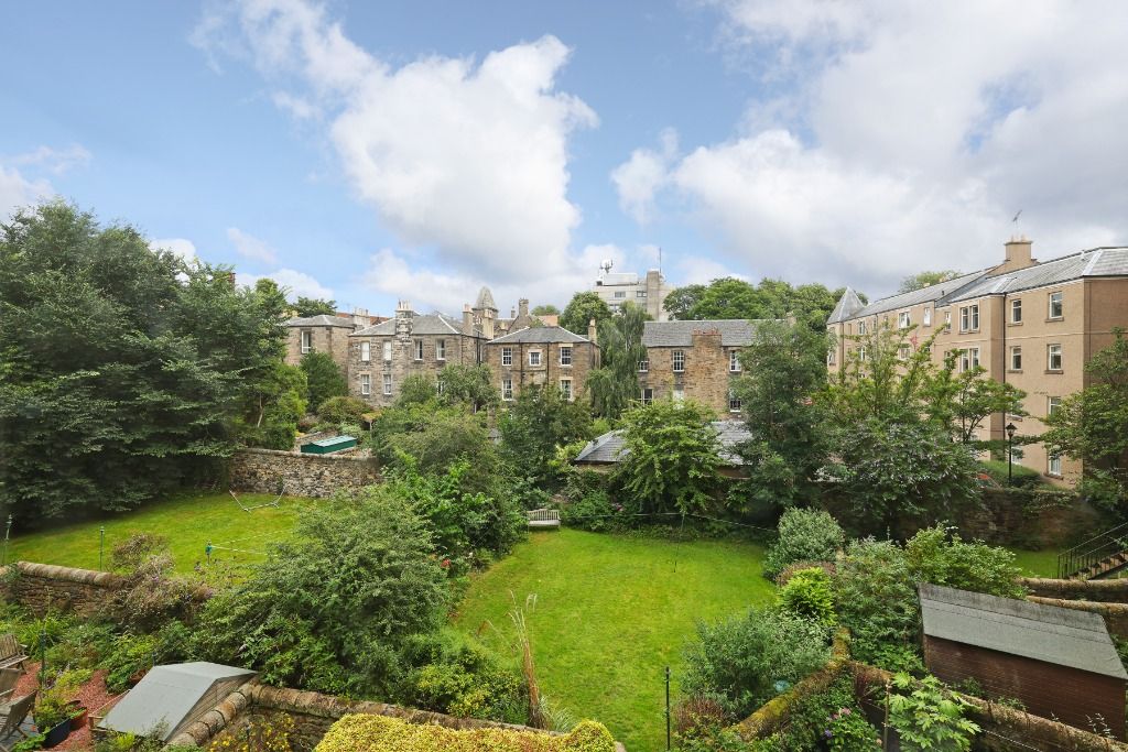 Property photo 3 of 30 Photo 3