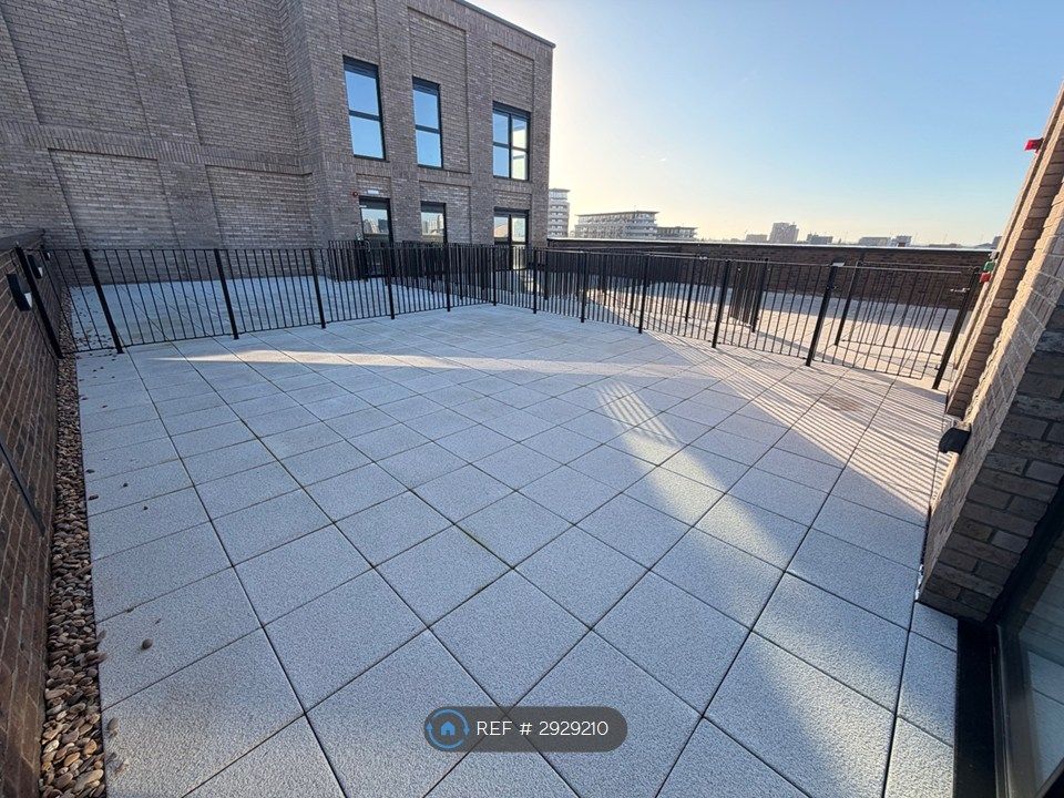 Property photo 3 of 5 Privater Roof Terrace