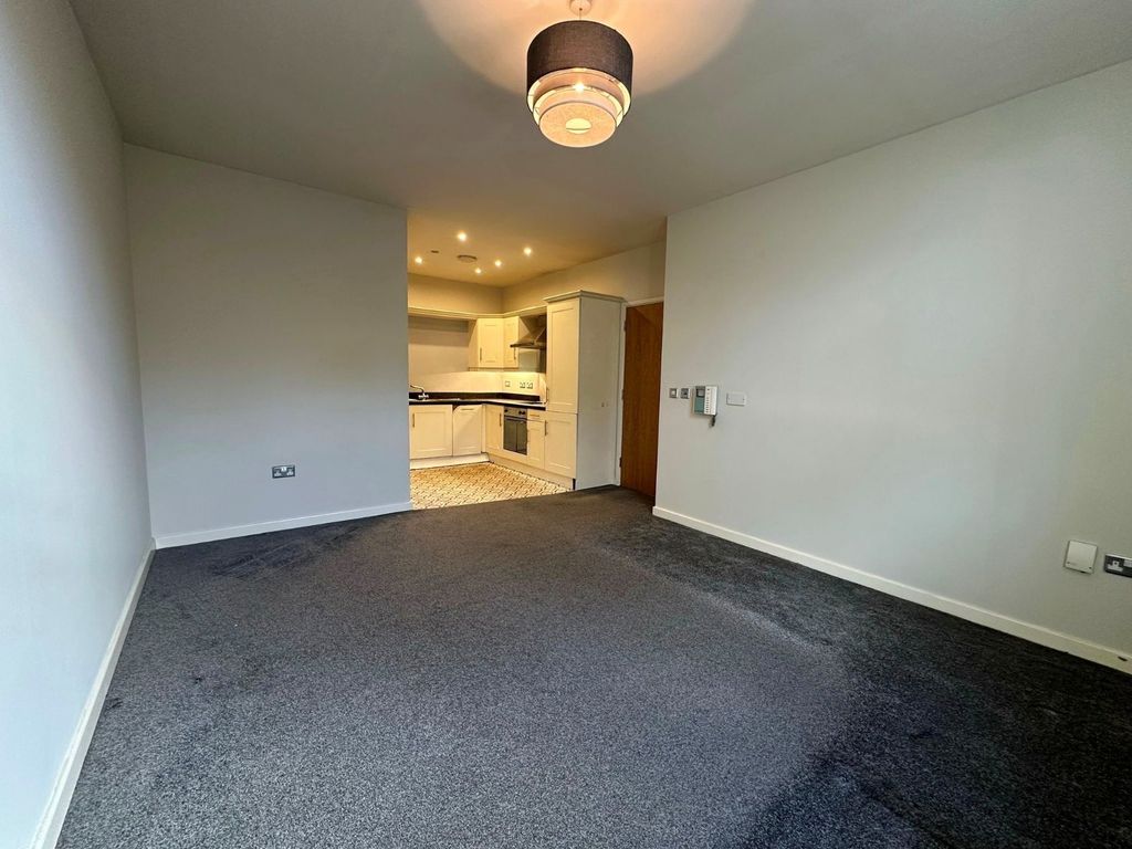 Property photo 3 of 11 Picture No. 10