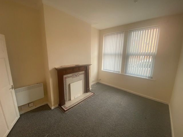 Property photo 2 of 6 Front Description 2